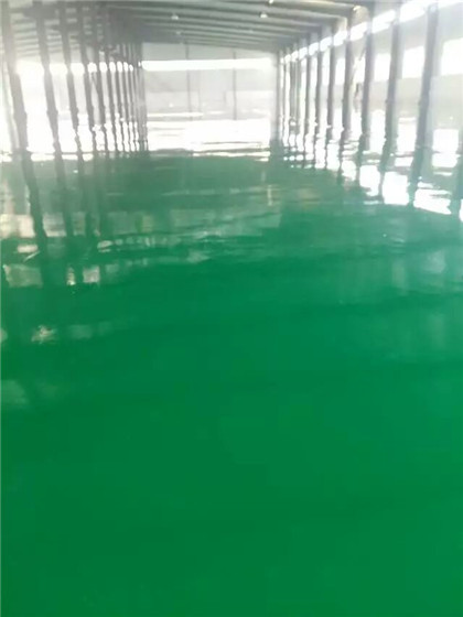 白云给你一份 地坪漆施工 + 维修（翻新）